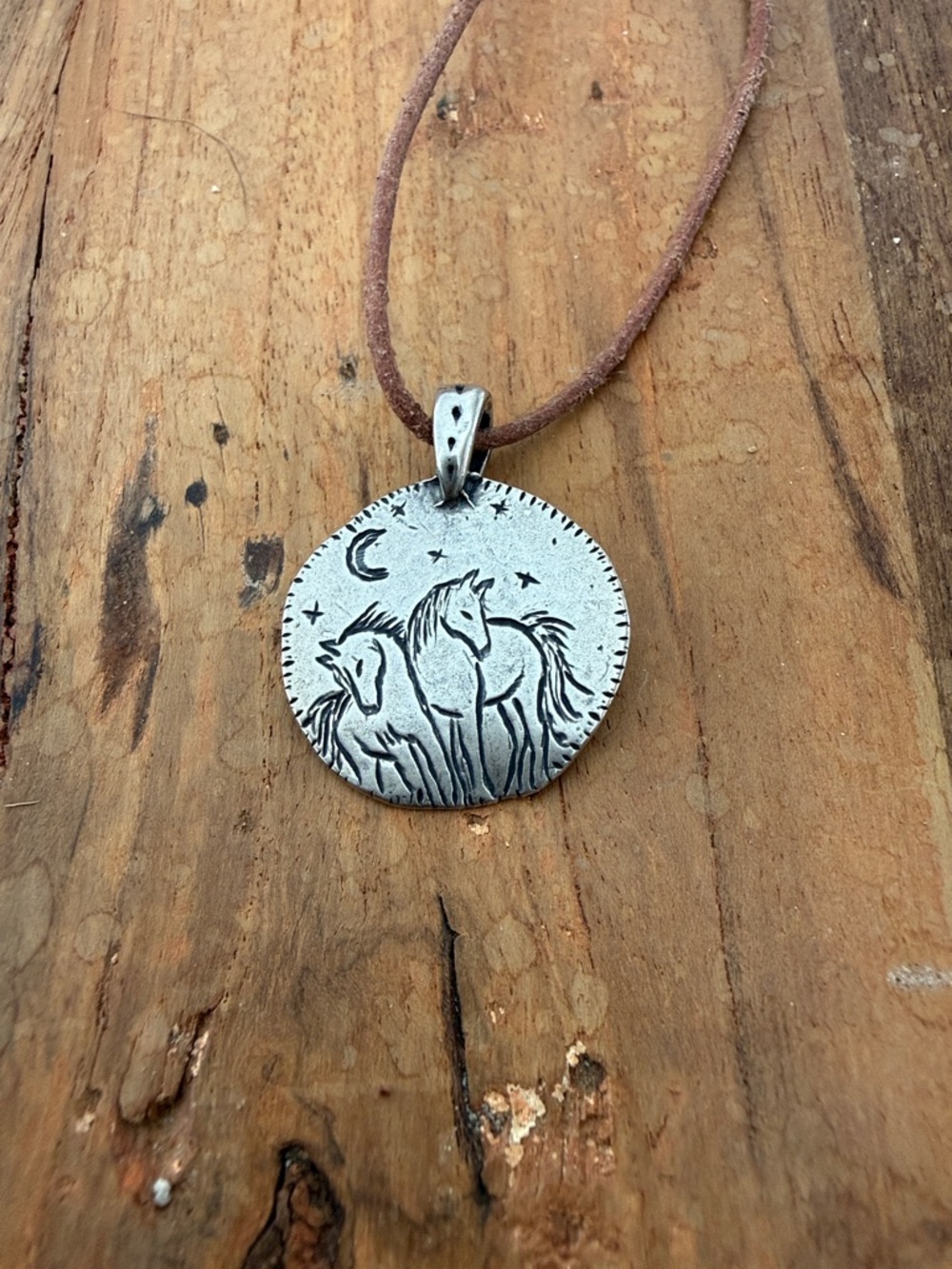Jes MaHarry Midnight Horses Sterling Silver leather cord necklace. New with tags - Picture 6 of 6